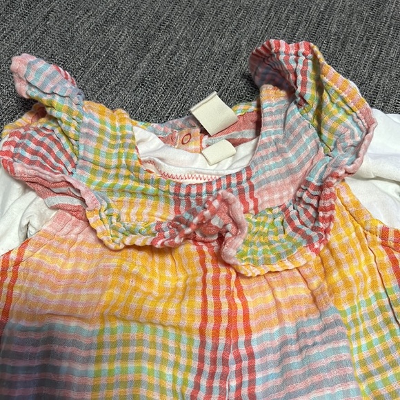 EUC Tucker & Tate romper -12 months - Picture 4 of 4